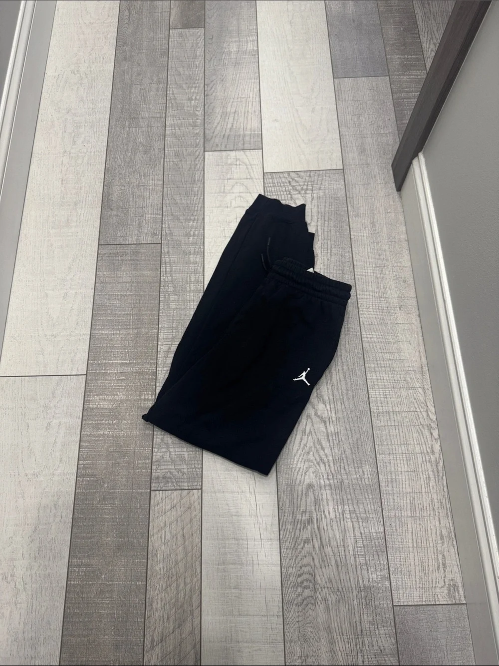 Jordan Kids' Black Sweatshirt and Jogger Set with White Jumpman